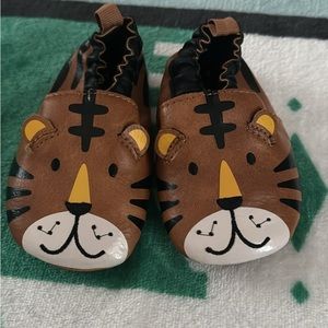 Baby girls size 4 shoes